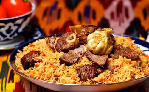 Ang Uzbek beef pilaf