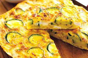 Oven inihurnong fritata na may zucchini