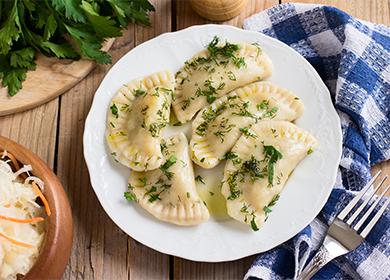 Paano magluto ng mga dumplings na may patatas  kung paano magluto ng mga frozen na dumplings