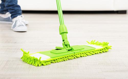 Green mop