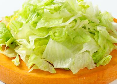 Mga recipe ng Iceberg salad para sa mga nawawalan ng timbang at marami pa