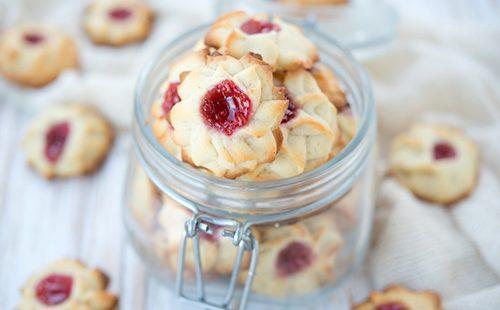 Mga homemade cookies na may jam