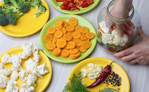 Mga sangkap para sa Cauliflower Salad