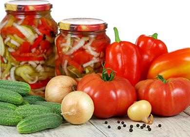 Tomato at Cucumber Salad