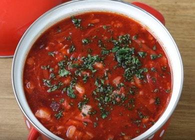 Ang tradisyonal na recipe para sa Ukrainian borsch sa baboy at sabaw ng karne ng karne