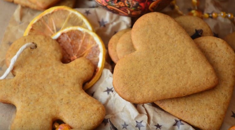 Ang aming recipe sa mga larawan ay makakatulong sa iyo hakbang-hakbang upang maghanda ng tulad ng isang napakagandang cookie ng luya.