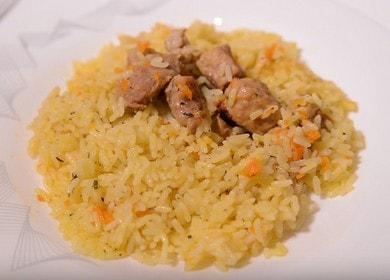 Naghahanda kami ng isang masarap na pork pilaf sa isang pan ayon sa isang sunud-sunod na recipe na may isang larawan.