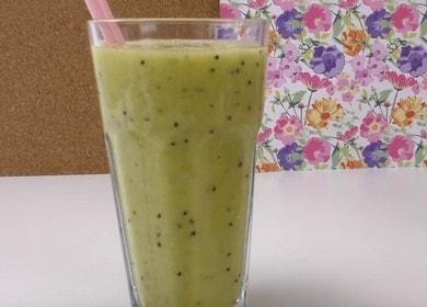 Ang pagluluto ng masarap na smoothie na may kiwi at saging ayon sa recipe na may larawan.