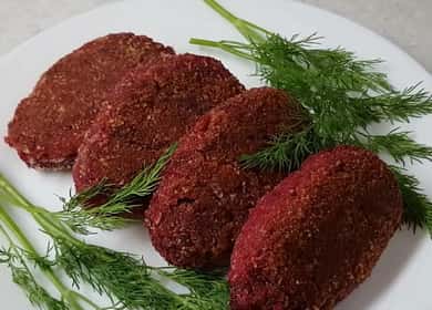 Beetroot patty sa isang hakbang-hakbang na recipe gamit ang mga larawan