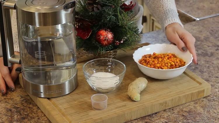 Ang mabangong tsaa na may sea buckthorn - isang napaka-simpleng recipe