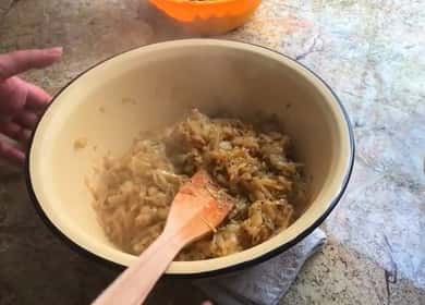 Pagdikit para sa mga pie na may repolyo: isang hakbang-hakbang na recipe na may mga larawan