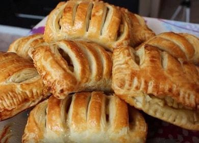 Naghahanda kami ng simple at masarap na puff pastry na may mga mansanas.