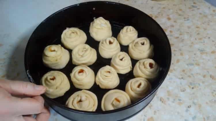 Jam buns: hakbang-hakbang na recipe na may larawan