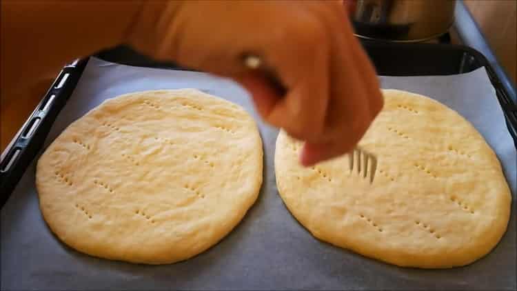 Khachapuri sa Georgian ayon sa isang hakbang-hakbang na recipe na may larawan