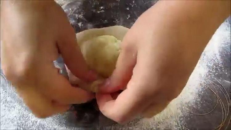 Manok na may patatas at feta cheese - masarap at hindi pangkaraniwan