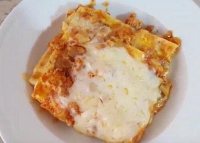 Pag-aplay ng lasagna ng manok: pagluluto na may mga hakbang-hakbang na larawan.