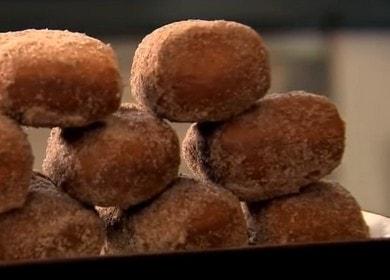 Pagluluto ng hindi karaniwang masarap na donut: isang recipe na may mga hakbang sa hakbang na larawan.