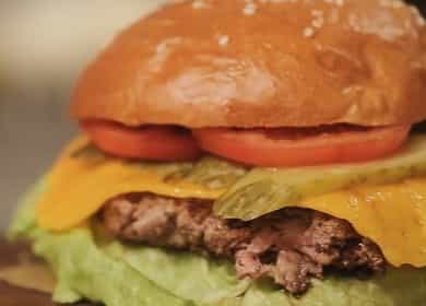 Masarap burger sa isang hakbang-hakbang na recipe na may mga larawan