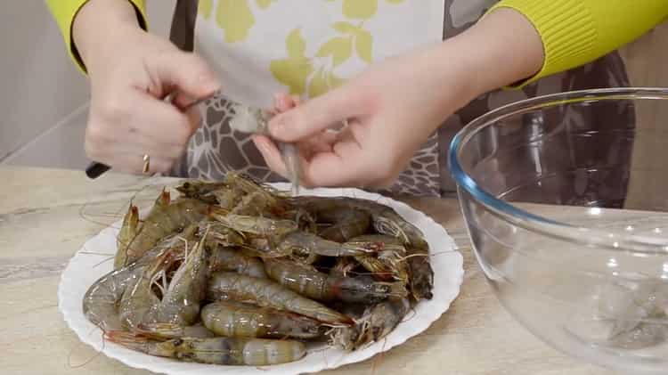 Pagluluto salad ng pritong salad