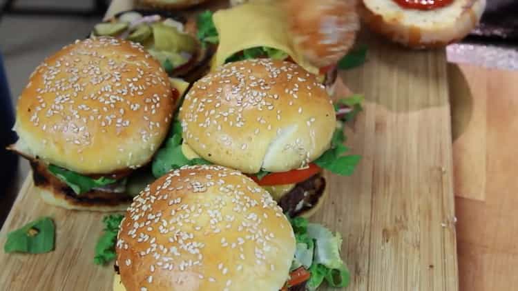 Hakbang sa hakbang na hamburger ng recipe nang may larawan