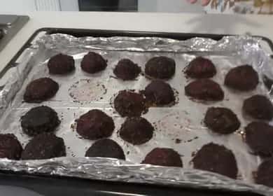 Paano maghurno ng beets sa oven sa foil para sa mga side dish at salad 🍠