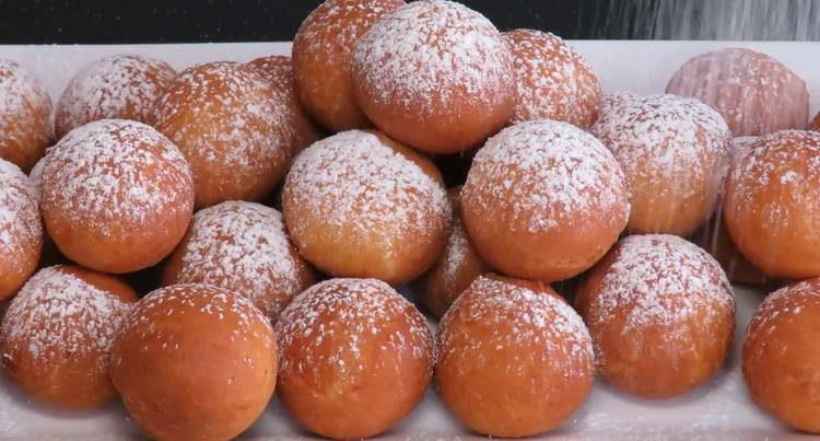 curd bola