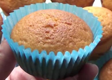 Malakas at masarap na muffins  sa kefir